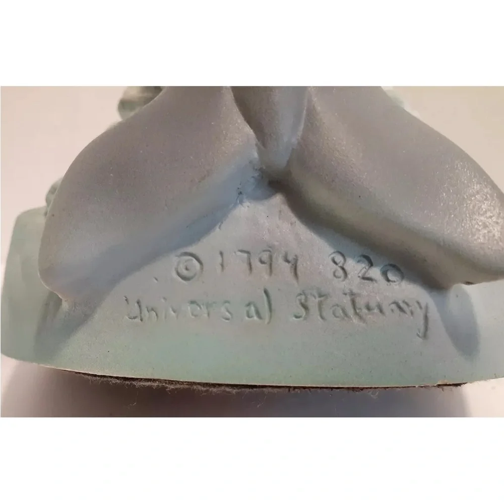 1994 Universal Statuary Dolphin Sculpture - Picture 5 of 9